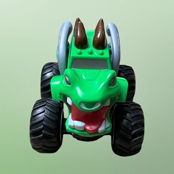 3 Monster Trucks Pop Sugar Dino Gator Monster Tori Loco Trucks - Picture 5 of 11